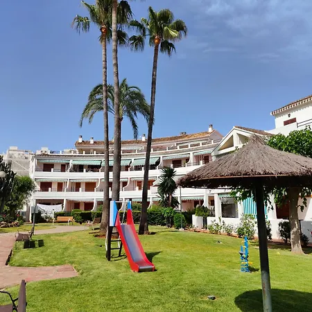 La Casita: Bajo Reformado Con Salida A Jardin Denia
