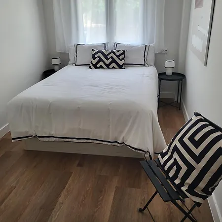 Apartment La Casita: Bajo Reformado Con Salida A Jardin Denia