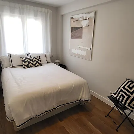 Apartment La Casita: Bajo Reformado Con Salida A Jardin Denia